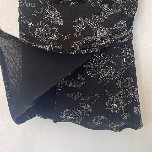 Dressbarn Womens Black Sleeveless Tank Top Blouse Glitzy Shimmery Size L - Picture 4 of 9